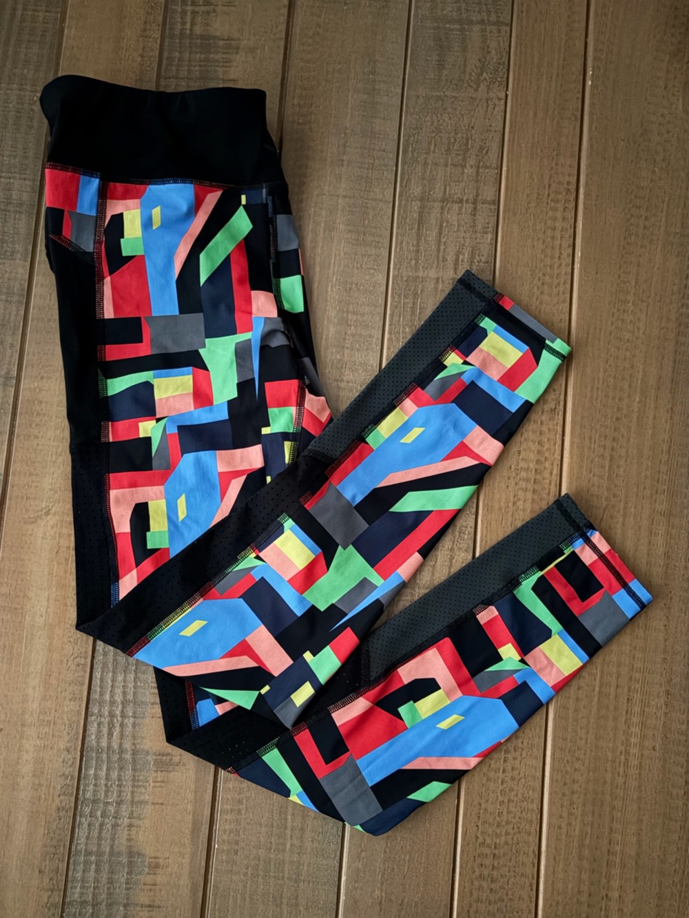 Sweaty Betty Power Leggings Multicolor Geometric Block Abstract Print - Size Med